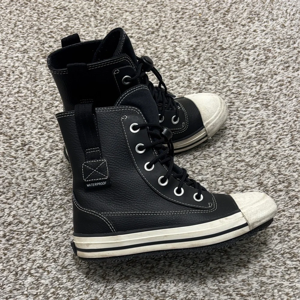 Converse Chuck Taylor leather Waterproof Boots 2